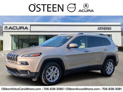 Used 2015 Jeep Cherokee Latitude FWD image 1