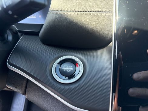 New 2026 Jeep Grand Cherokee Laredo image 15