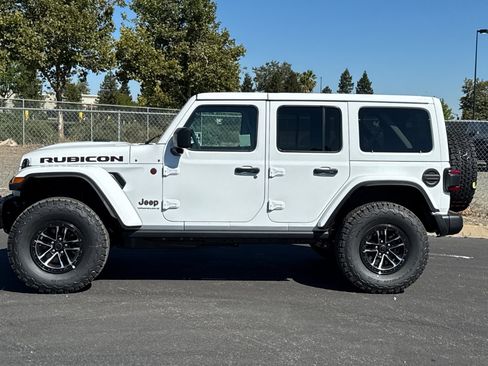 New 2026 Jeep Wrangler Unlimited Rubicon AWD/4WD image 6