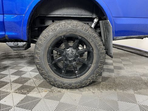 Used 2017 Ford F150 Lariat w/ Equipment Group 502A Luxury image 20