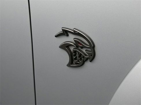Used 2022 Dodge Charger SRT Hellcat image 40