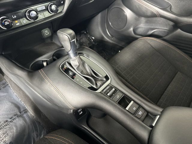 Used 2025 Honda HR-V Sport image 18
