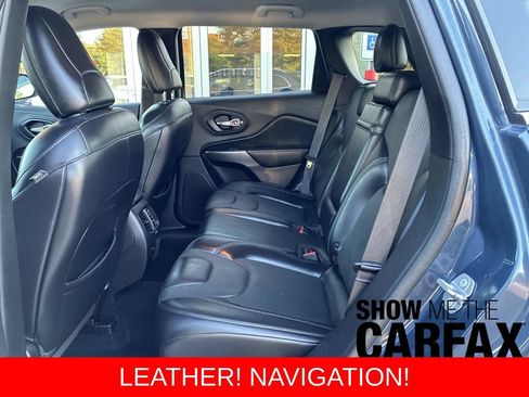 Used 2019 Jeep Cherokee Limited AWD/4WD image 19