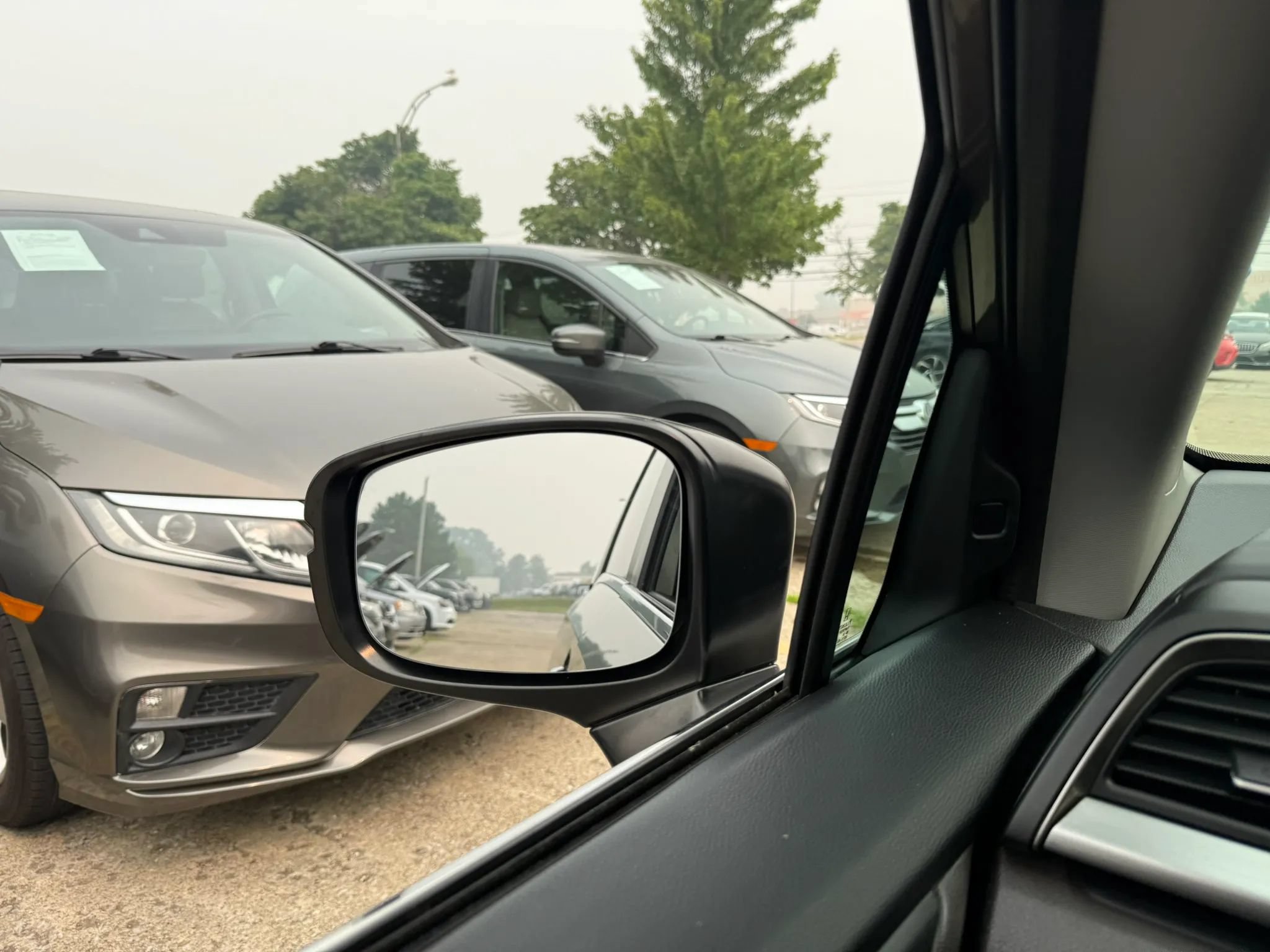 Used 2018 Honda Odyssey EX image 45