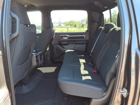 New 2026 RAM 1500 4x4 Crew Cab image 12