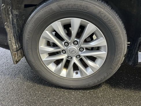 Used 2018 Lexus GX 460 460 image 29