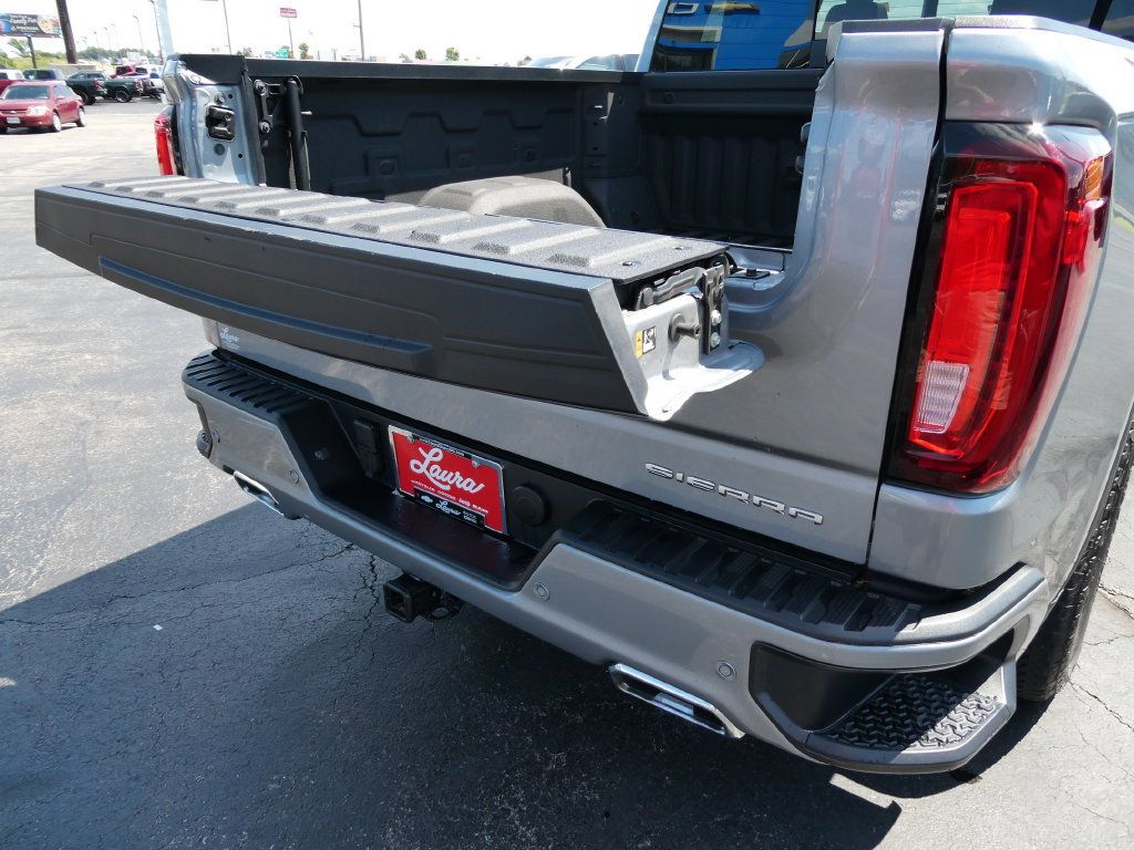 Certified 2025 GMC Sierra 1500 Denali w/ Technology Package AWD/4WD image 17