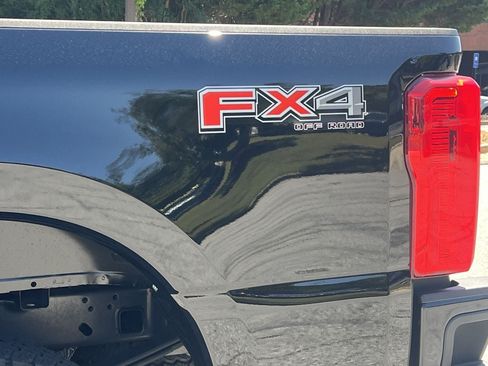New 2026 Ford F250 XL w/ STX Appearance Package AWD/4WD image 30