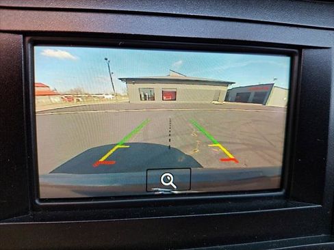 Used 2019 Ford Mustang Convertible image 7