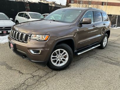 Used 2020 Jeep Grand Cherokee Laredo