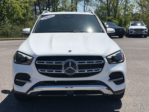 Certified 2025 Mercedes-Benz GLE 450 4MATIC image 3