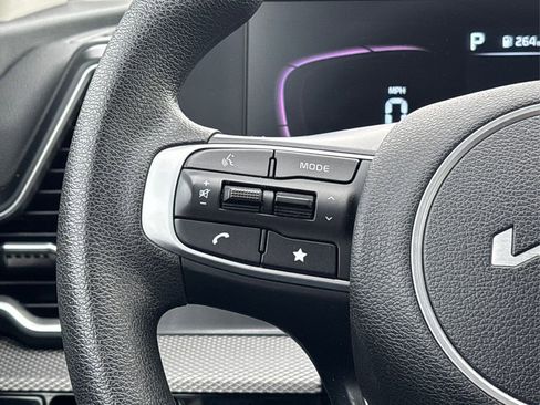 Certified 2023 Kia Sportage LX image 30