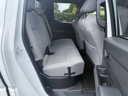Used 2024 Toyota Tacoma SR5 AWD/4WD image 27