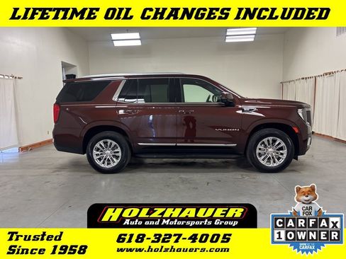 Used 2023 GMC Yukon SLT w/ SLT Luxury Package AWD/4WD image 1