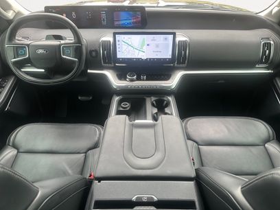 Used 2025 Ford Expedition Max Platinum w/ Driver's Package