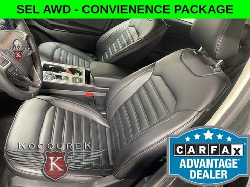 Used 2024 Ford Edge SEL w/ Convenience Package image 12