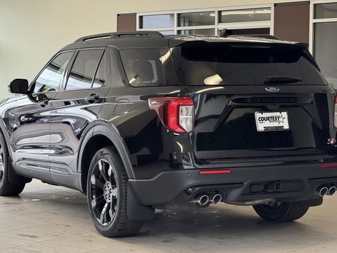 Certified 2023 Ford Explorer ST w/ Equipment Group 401A AWD/4WD image 6