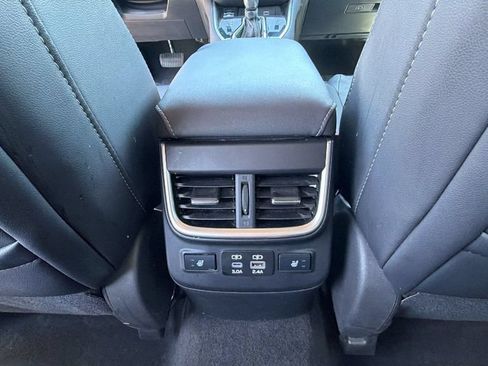 Used 2024 Subaru Outback Limited w/ Popular Package #2 AWD/4WD image 25