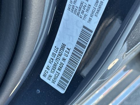 New 2026 RAM 1500 Laramie AWD/4WD image 27