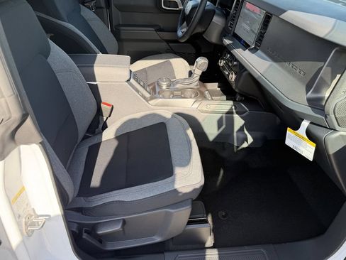Used 2026 Ford Bronco Big Bend AWD/4WD image 9