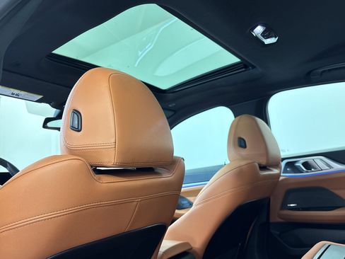 Used 2023 BMW i4 eDrive40 w/ Premium Package image 32