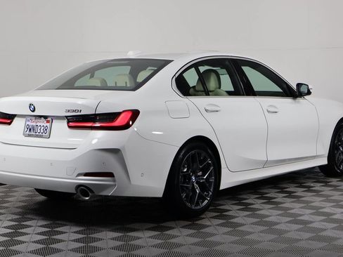 Certified 2026 BMW 330i Sedan w/ Convenience Package RWD image 4