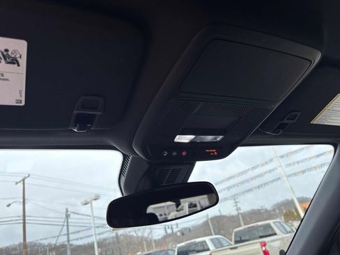 Used 2026 GMC Terrain Elevation image 21