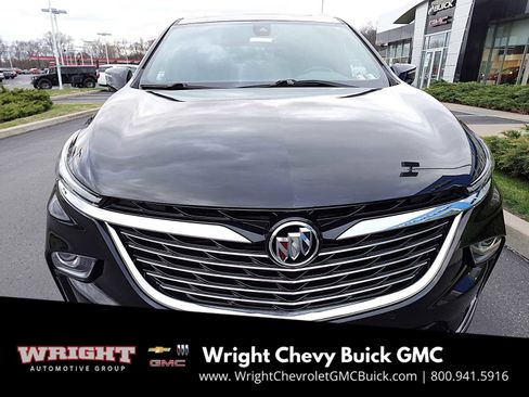 Used 2023 Buick Enclave Essence w/ Experience Buick Package image 8