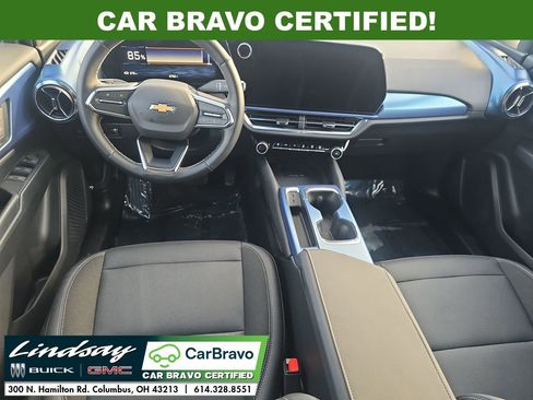 Used 2025 Chevrolet Equinox EV LT w/ Convenience Package image 12