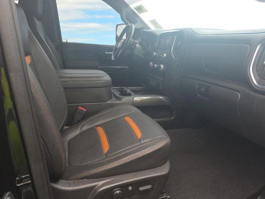 Used 2023 GMC Sierra 2500 AT4 w/ AT4 Preferred Package AWD/4WD image 15