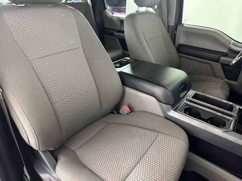 Used 2018 Ford F150 XLT w/ Equipment Group 302A Luxury AWD/4WD image 26