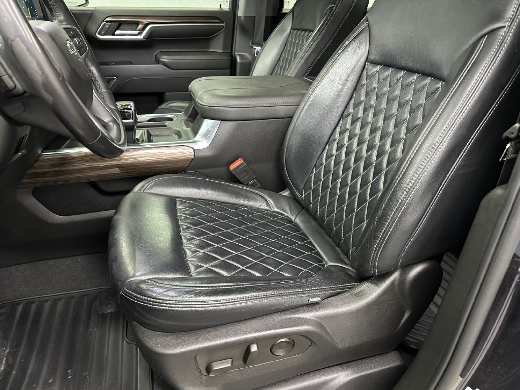 Used 2023 Chevrolet Silverado 1500 RST w/ All Star Edition Plus AWD/4WD image 9