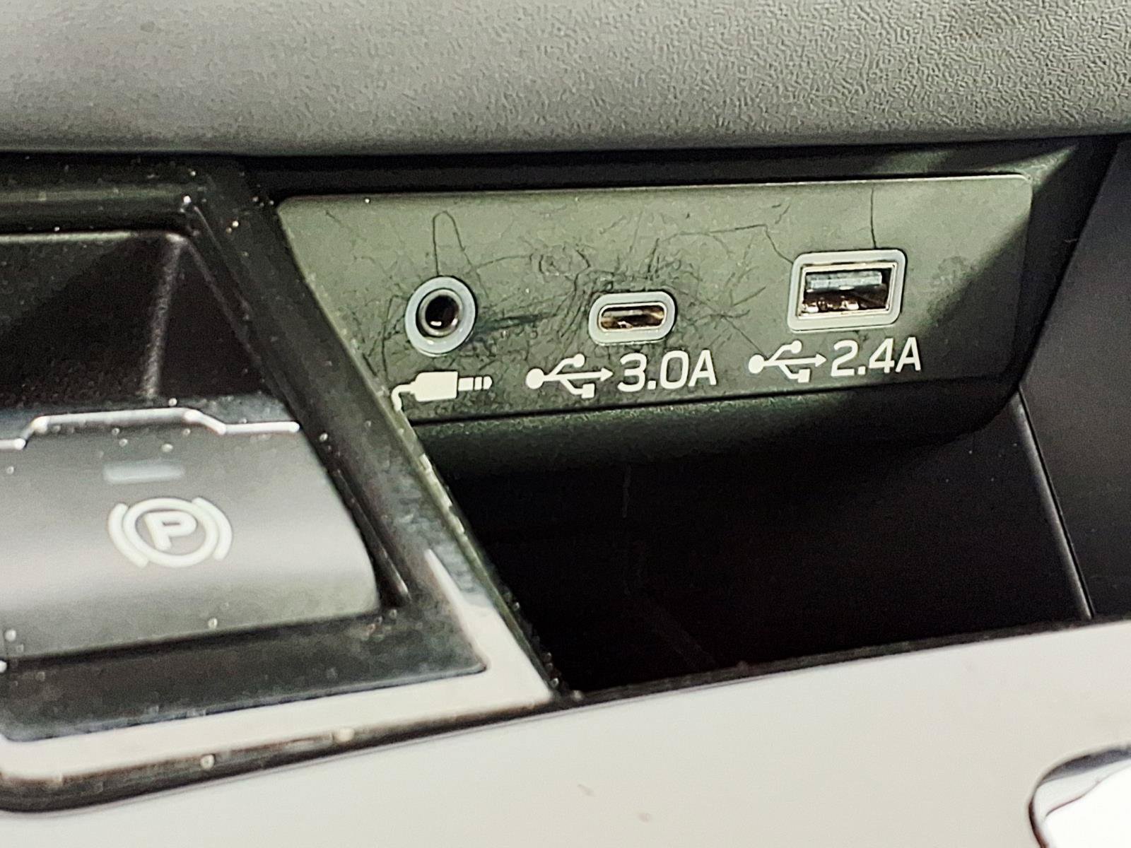 Used 2025 Subaru Outback Premium AWD/4WD image 22