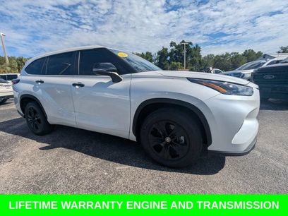 Used 2024 Toyota Highlander LE