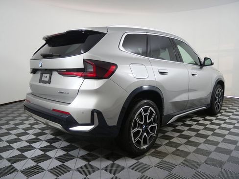 Certified 2023 BMW X1 xDrive28i w/ Premium Package AWD/4WD image 3