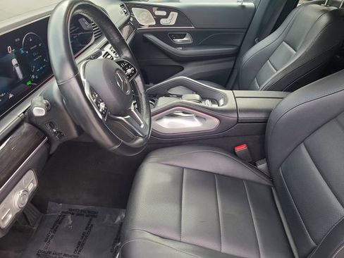 Used 2022 Mercedes-Benz GLS 450 4MATIC image 25