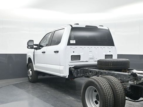 New 2025 Ford F350 XL image 20