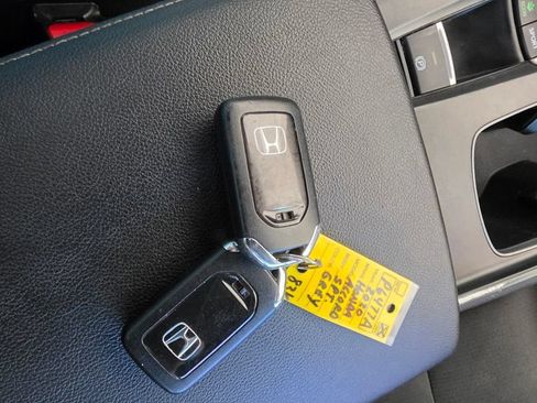 Used 2020 Honda Accord Sport image 21