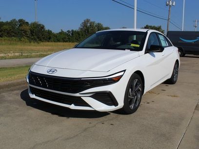 New 2025 Hyundai Elantra Sport