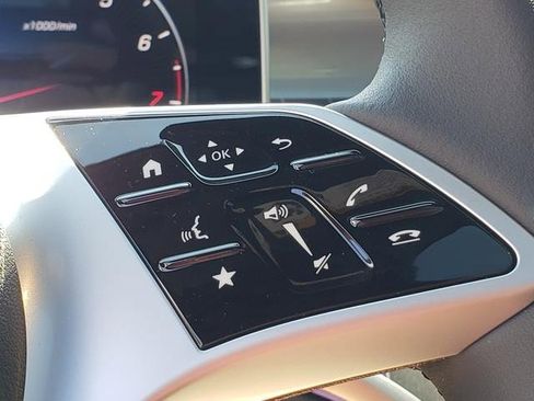 New 2025 Mercedes-Benz GLC 300 GLC 300 image 25