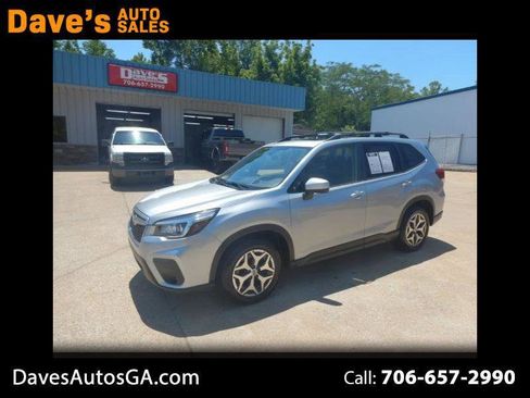 Used 2019 Subaru Forester Premium AWD/4WD image 1