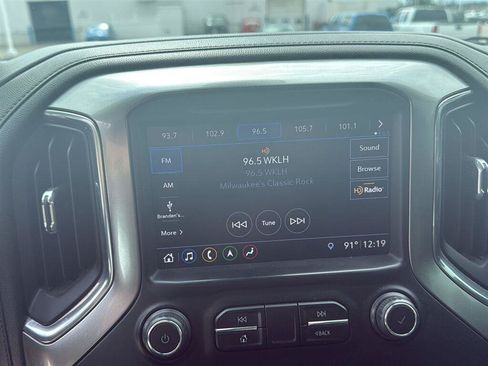 Used 2019 Chevrolet Silverado 1500 LTZ w/ LTZ Premium Package AWD/4WD image 5