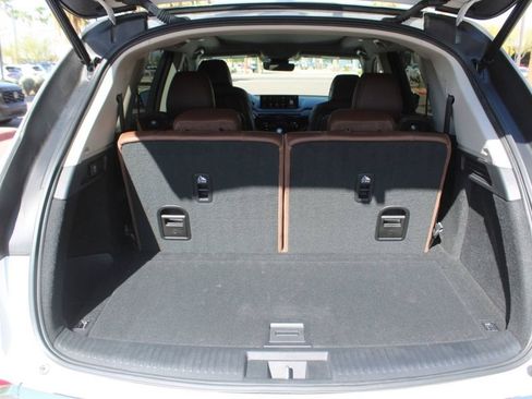 Used 2024 Acura MDX w/ Technology Package FWD image 4