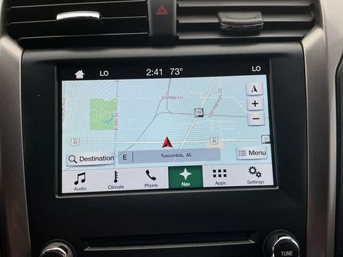 Used 2017 Ford Fusion SE w/ Fusion SE Technology Package image 26