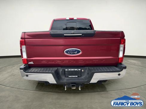 Used 2019 Ford F350 Lariat w/ Lariat Ultimate Package image 3