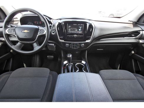 Used 2019 Chevrolet Traverse LS FWD image 12