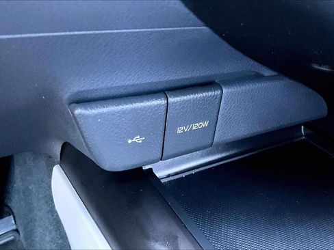 Used 2024 Toyota Camry LE w/ Convenience Package FWD image 33