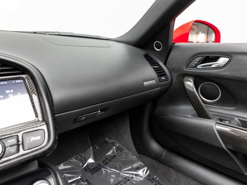 Used 2011 Audi R8 V10 AWD/4WD image 37