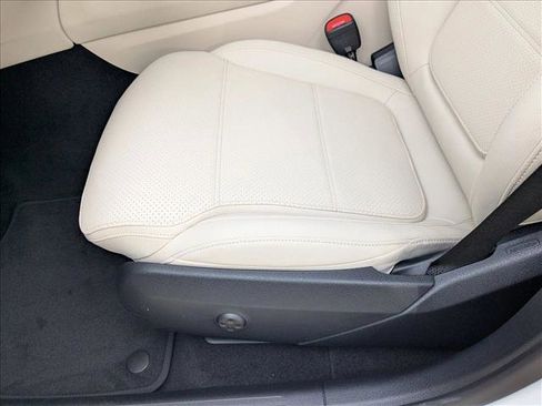 New 2026 Mercedes-Benz GLC 300 4MATIC image 4