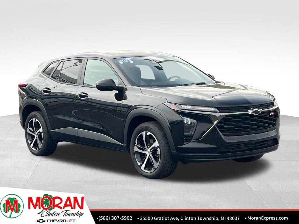 Used 2025 Chevrolet Trax RS w/ Driver Confidence Package FWD image 8